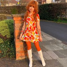 Orange Themed Outfit, Sailor Moon Inspired Outfits, Groovy Clothing, 60’s Fashion, Groovy Clothes, Groovy Fashion, Outfit Retro, 60s 70s Fashion