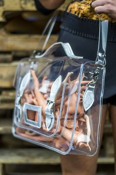 clear satchel with neon or metallic leather details transparent / pvc | fashion-dacci Hot Bags, Unique Purses, Diy Purse