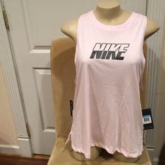 Size M, Light Pink Nike Casual Pink Tank Top, Casual Nike Pink Tank Top, Casual Pink Nike Tank Top, Nike Pink, New Nike, Nike Tops, Nike Women, Light Pink, Top Brands