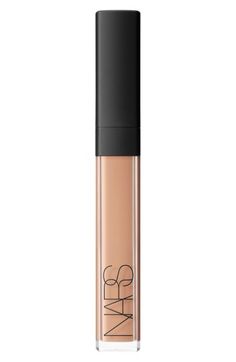 Nars Radiant Creamy Concealer Honey House, Nars Radiant, Radiant Creamy Concealer, Alat Makeup, Nars Radiant Creamy Concealer, Skin Care Benefits, Concealer Shades, Creamy Concealer, Grape Seed Extract