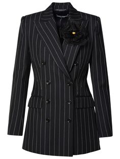 100% virgin wool Feminine Chic, Tailored Blazer, Dolce E Gabbana, Womens Blazers, Black Blazers, Wool Blazer, Primavera Estate, Blazers For Women, Outerwear Women