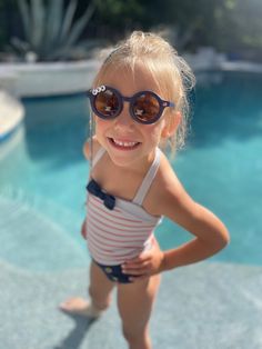 Patriotic sunglasses, can personalize with USA or name if you send a DM within 1 hour of booking! Personalized round sunglasses, made to order. Perfect for a birthday party, Memorial Day, 4th of July or any celebration! Fit best on children ages 2-12.  Each order comes with a sunglass sleeve. Please send a note if you would like personalization to be arranged a certain way, otherwise all glasses will be similar. Feel free to contact me with any customization questions or if you have a certain co Summer Birthday Sunglasses With Tinted Lenses, Summer Tinted Sunglasses For Birthday, Fun Sunglasses With Uv Protection For Birthday, Playful Polarized Sunglasses For Birthday, Playful Tinted Sunglasses For Birthday, Summer Beach Shield Sunglasses With Glass, Playful Sunglasses With Tinted Lenses, Cute Customizable Sunglasses For Beach, Personalized Sunglasses For Beach