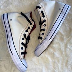 Rare 81 Embroidered Chuck Converse High Top Sneakers White Soles With Black Detail Beige Canvas With Black Detail Dark Red Interior Canvas Black Laces Never Worn - New Condition Size - Women’s 10.5 Or Mens 10.5 Sporty Canvas Shoes With White Laces, Casual High-top Sneakers With Embroidered Logo, Casual Mid-top Sneakers With Embroidered Logo, High-top Sports Sneakers With White Laces, Sport High-top Sneakers With White Laces, Casual Custom Sneakers With Embroidered Logo For Sports, Sporty Canvas Shoes With Embroidered Logo, Casual Skate Shoes With Embroidered Logo, Casual Custom Sneakers With Embroidered Logo