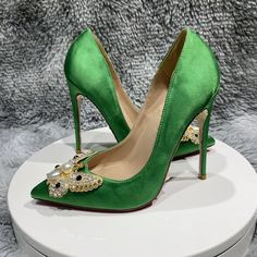 TAAFO Green Silk Satin Cloth Pointy Toe Pumps Stiletto Shiny Diamond Buckle 12CM Heels Shallow Dress Shoes High Heel Wedding Shoe green silk 12cm-33 Low Heel Flats, Glitter Butterfly, Floral Heels, Wedding Shoes Heels, Womens Wedding Shoes, Green Wedding Shoes, Shoes High, Stiletto Pumps, Green Satin