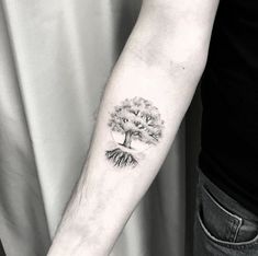 Fineline Tree Tattoo, Oak Tattoo, Geometric Tattoo Tree, Tree Silhouette Tattoo, Tree Tattoo Men, Roots Tattoo, Baby Name Tattoos, Art Tattoo Ideas