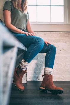 Chelsea Boots Outfit, Biker Look, Boots Women Fashion, Fashion Weeks, Boots Outfit, Lany, Look Fashion