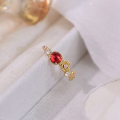 📌 Please Note: When adjusting the ring, please squeeze or expand the ring body slowly and gently. 💎 Materials: 14k Gold Electroplated - more durable than regular platings Cubic Zirconia Eco Resin 📐 Size: Adjustable Open Design - Size 5+ Glassine Bags, Eco Resin, Rose Ring, Open Design, Green Item, Jewelry Pouch, Jewelry Gift Box, Gold Plated Jewelry, Jewelry Plate