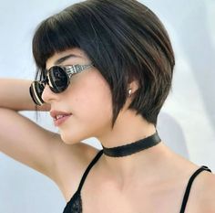 Asymmetrical Bob Haircuts, Best Hair Dye, Longer Pixie Haircut, Stylish Short Haircuts, Short Bangs, Penteado Cabelo Curto, Short Pixie Haircuts, Haircuts For Fine Hair