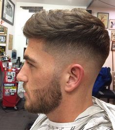 Mid Fade Haircut, Men Fade Haircut Short, Best Fade Haircuts, Haircut Selfie, Photo Hijab, Mens Hairstyles Fade, Gents Hair Style, Stylish Short Haircuts, Mens Hairstyles Thick Hair