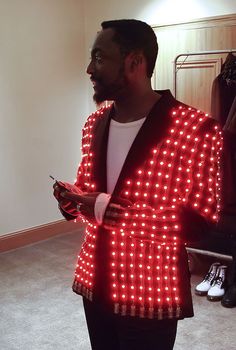 Will.I.Am #WillIAm #WilliamAdams #music #songdiggers Dark Dress Outfit, Light Up Jacket, Glow In The Dark Dress, Led Jacket, Light Up Costumes, Led Clothing