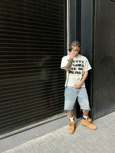 Timbs Outfit Men Summer, Outfits With Timbs Men, Timberland Summer Outfits, Jorts Outfit Timbs Men, Men Timberland Outfits, Men Timbs Outfits, Men Jorts Outfits, Outfit With Timberlands, Jorts Outfits Men