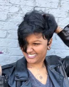 14.5k Likes, 484 Comments - VoiceOfHair ®️ (@voiceofhair) on Instagram: “Getting a BIG CHOP is nothing to be afraid of😍 We are loving this cut by @aigneestyles✂️ Swipe left…” Big Chop, We Are Love, Short Cuts, Be Afraid, Short Hair, Black Women, Short Hair Styles, Hair Styles