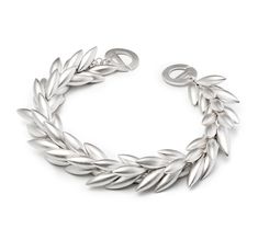 Beautiful wheat bracelet made of sterling silver Elegant Sterling Silver Wheat Chain Bracelet, Interesting Shapes, Mini Bracelet, Art Jewelry Contemporary, Silver Jewellery Sets, Project Inspiration, 925 Silver Jewelry, Contemporary Jewellery, Jewelry Online Shopping