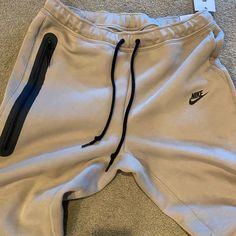 Brand New Tan Beige Sports Bottoms With Pockets, Nike Tech Sweatpants, Nike Tech, New Color, Mens Pants, Sweatpants, Man Shop, Nike, Brand New