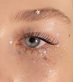 Holiday Makeup Looks, Glitter Eye Makeup, Star Makeup, Smink Inspiration, Fairy Makeup, Dope Makeup