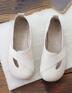 Spring Handmade Casual Retro Flats | Gift Shoes — Obiono Barefoot Dress Shoes Women, Comfortable White Closed Toe Flats, White Comfortable Closed Toe Flats, White Closed Toe Comfortable Flats, Comfortable White Flats With Round Toe, Comfortable Beige Round Toe Flats, Beige Slip-on Flats, Beige Slip-on Flats With Flat Bottom, Beige Casual Flats With Round Toe