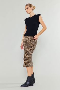 Inspired by natures beauty , this midi skirt features a comfortable pull-on design with a concealed elastic waistband and a figure-tracing silhouette. Pair yours with everything from sleek, simple basics to our matching knit jacket. •Pull-on design •Concealed elastic waist •Mid-length hem Item number 2250080-2 SELF 30% POLYESTER 26% ARCYLIC 24% VISCOSE20% NYLON TURN GARMENT INSIDE OUT HAND WASH COLD SEPARATELY LAY FLAT TO DRY Spring Knit Midi Bottoms, Chic Stretch Knit Skirt, Casual Knit Midi Length Bottoms, Spring Knit Midi-length Bottoms, Chic Knit Midi Bottoms, Stretch Knit Midi Bottoms, Fitted Knit Midi Bottoms, Fitted Knit Midi-length Bottoms, Chic Midi-length Knit Skirt