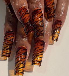 Tiger Nails, Nail Design Glitter, Grunge Nails, Classy Acrylic Nails, Her Nails, Kawaii Nails