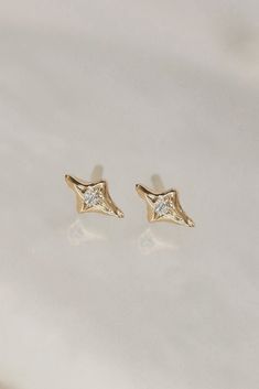 Solid Gold North Star Diamond Earrings (Ready-To-Ship) - Lacee Alexandra Diamond Star Earrings, Sculpted Jewelry, Unique Bridal Jewelry, Jewelry Star, Second Piercing, Earrings Star, Necklace Star, Studs Gold, Jewelry Dainty