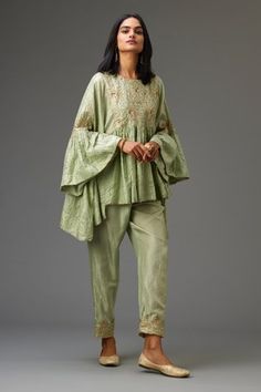 Shop for Kora Green Silk Embroidered Top And Pant Set for Women Online at Aza Fashions Embroidered Hem, Embroidered Border, Green Hand, Top And Pants Set, Pattern Embroidery, Top Pants Set, Thread Embroidery, Round Top, Silk Embroidery