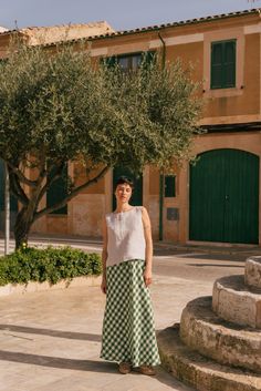 This CIARA linen slip skirt offers both style and comfort, ensuring you feel chic and relaxed all day long. Pair it with your favorite tops for endless styling options, making it a perfect choice for any occasion! * ABOUT This listing includes 1 CIARA linen slip-skirt This skirt features an elastic waistband and adjustable strings for a customized fit Medium-weight linen (approx. 190 gsm) Made from 100% certified European linen (OEKO TEX certified) Stone washed for maximum softness Available in Linen Flowy Skirt For Vacation, Flowy Linen Skirt For Vacation, Summer Daywear Wide Leg Skirt, Relaxed Linen Maxi Skirt For Vacation, Casual Linen Skirt For Vacation, Summer Linen Relaxed Skirt, Summer Linen Flowy Skirt, Flowy Linen Maxi Skirt For Day Out, Relaxed Fit Maxi Skirt For Summer Day Out