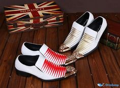 OrcaJump - Fashionable Catwalk Leather Shoes Casual Pointed Toe Snake Print Floral Shoes Pork Skin, Red Wind, Floral Shoes, Shoes Casual, Printed Leather, Snake Print, Leather Material, Leather Shoes, Dress Shoes Men