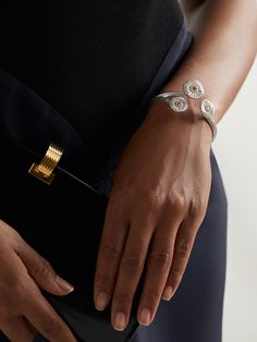 Part of Buccellati's 'Blossoms' collection, this bracelet is handmade from sterling silver using the house's signature 'Rigato' technique - the engraving gives the trio of daisies a lifelike look. They're centered with a frosting of diamonds in gold vermeil settings. Buccellati Bracelet, Buccellati Jewelry, Blossom Bracelet, Diamond Cuff Bracelet, Latest Bracelets, 18k Gold Bracelet, Bracelets Gold Diamond, Yellow Gold Bracelet, Sapphire Diamond