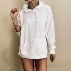 Brand New Size Xl Length 28” Bust Round 48” Flat 24” Sporty Long Sleeve Hoodie For Everyday, Everyday Hooded Tops With Ribbed Cuffs, White Long Sleeve Relaxed Fit Hoodie, White Relaxed Fit Long Sleeve Hoodie, Sporty Everyday Hoodie Top, Sporty Hooded Tops For Everyday, Cozy Fit Everyday Hooded Tops, Sporty Everyday Tops With Kangaroo Pocket, Relaxed Fit Winter Tops With Kangaroo Pocket