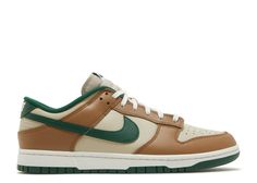 Sneaker Displays, Retro Basketball Shoes, Green Sneakers, Sneaker Release, Brown Sneakers, Green Shoes, Nike Dunk Low, Sneaker Collection, Dunk Low