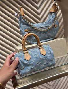 Lv Outfit, Star Bag, Sac Louis Vuitton, Cute Luggage, Vacuum Sealer Bags, Luxury Bags Collection, Women's Bags By Shape, Women's Bags By Style