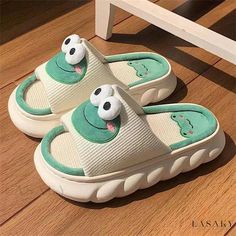 Lasaky - Cute Frog Slippers for Couples: Comfortable, Non-Slip, and Odor-Resistant Home Slippers with Thick Soles Grid Girl, Bowknot Shoes, Pink Shark, Animal Bedroom, Funny Shoes, Linen Slippers, Animal Slippers, Women Slides, Celtic Knots