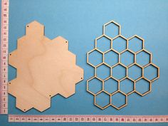 Bienenwabe aus Holz Frühjahrsdekoration Biene Enamel Pins, Scrapbooking