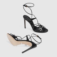 Gucci Women's Horsebit sandal Heel Sandals For Women, Sandals Gucci, Designer High Heels, Italy Print, Block Heel Sandals, Black Accessories, Sandals For Women, Beauty Items, Block Heels Sandal