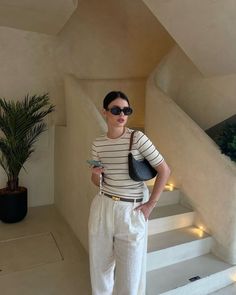 Old Money Women, Preppy Chic Outfits, Business Casual Dress Code, Casual Outfits For Women, High Waisted Dress, Summer Office Outfits, Style Désinvolte Chic, Chic Business Casual, High Waisted Dress Pants