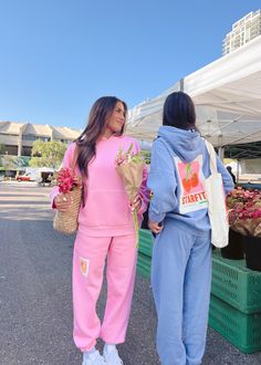 Citrus Squeeze! Pink sweatpants with citrus print on right thigh Featuring pockets, adjustable waistband and cinched ankles 60% cotton, 40% polyester, mid weight brushed french terry Wash cold with like colors / Tumble dry low Model is 5'5 wearing size small Sweat Sets Women, Sorority Sweat Sets, Colorful Sweatpants Outfit, Cute Sweat Sets, Sweat Set Outfits Women, Pink Out Outfits, Matching Sweat Suits, Pink Set Outfit, Sweat Set Outfits