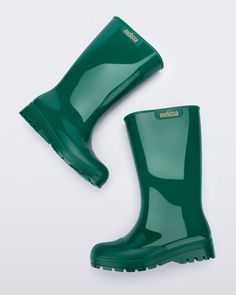 Meet Welly. Melissa’s take on galoshes, these bubble-gum scented boots will let you splish-splash around in waterproof style. On those chance-of-rain-or-sleet days, don’t forget Welly. Made of 100% Melflex PVC, they’re recyclable and sustainable to boot! Splish Splash, Bubble Gum, Gum, Bubbles, Boots