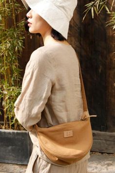 Overview: (1)Eco-Friendly Canvas Fit &Sizing: Non-Stretchable #CrescentBag #canvas #shoulderbag #preppystyle Bags To Make, Crescent Bag, Bags Online Shopping, Canvas Purse, Pocket Pattern, Knitted Bags, Online Bags, Beautiful Bags, Preppy Style