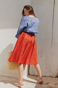 "Introducing our linen A-line skirt, a versatile addition to your wardrobe. This knee-length skirt offers a classic silhouette suitable for various occasions. Embrace your boho style with our boho linen skirt, featuring a relaxed design. The linen circle skirt adds a playful touch to your outfit.  Link to blouse: https://www.etsy.com/listing/1475636898/blue-linen-wrap-blouse-kimono-wrap-top Our high-waisted skirt enhances your figure, and the summer skirt collection offers lightweight options fo Kimono Wrap Top, Long Linen Skirt, Linen Midi Skirt, Skirt Linen, Linen Top Women, Linen Shirts Women, Skirt Knee Length, Skirt Summer, Linen Clothing