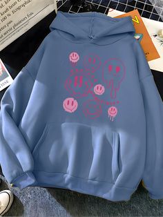 Introducing the Comical Fleece Funwear Hoodie – a cozy and stylish addition to your wardrobe. Featuring playful graphic prints and crafted from plush fleece, it offers unparalleled warmth and comfort. Its sportswear-inspired design ensures you stay fashionable while providing you with a loose-fit for easy movement. Perfect for relaxed outings and lounging at home. Designed by Thekittenpark Graphic Design Hoodies, Estilo Chic, Sweater Collection, Funny Graphics, Women's Wardrobe, Look Chic, Casual Fits, Casual Wardrobe, Graphic Hoodies