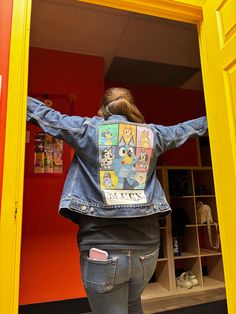 Custom Made, Can be personalized Customizable Cute Denim Jacket, Butterfly Jean Jacket Painting, Butterfly Denim Jacket, Hand-painted Fitted Cotton Denim Jacket, Hand-painted Blue Denim Jacket, Jean Jacket, Shirt Price, Denim Jacket, Gender Neutral