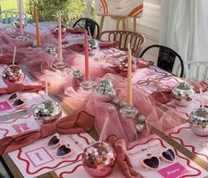 Hens Day Decorations, Hen Party Dinner Table, Pink Hens Party Decorations, Bachelorette Table Scape, Pink Silver Party Decorations, Galentines Brunch Tablescape, Fancy Galentines Party, Valentines Galentines Party, Outdoor Galentines Party