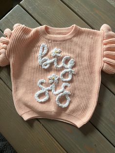 Big sis sweater for baby announcement Hand Embroidered Sweater, Big Sis, Gender Neutral Baby Clothes, Embroidered Sweater, Baby Crafts, Baby Sweaters, Gender Neutral Baby, Baby Announcement, Colorful Sweaters