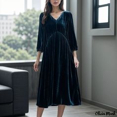 Olivia Mark - Velvet Dress Silk Velvet Dress, Velvet Cocktail Dress, Silk Velvet, Olivia Mark, Velvet Dress, Dark Green, Evening Dresses, Colorful Dresses, Cocktail Dress