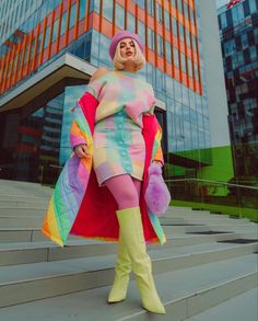 Colorful Ootd, Rainbow Costumes, Striped Coat, Maximalist Fashion, Festival Mode, Pastel Dress, Bright Fashion, Maximalism