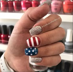 Cute 4th Of July Nails, Country Acrylic Nails, American Flag Nails, Rodeo Nails, Nails 4th Of July, Cowboy Nails, Glitter Nail Designs, Flag Nails, Patriotic Nails