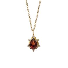 Garnet Crush Necklace - Tippy Taste Jewelry Gold And Red Necklace, Red And Gold Necklace, Garnet Necklace Gold, Nyc Model, Chain Necklace Gold, Garnet Necklace, Red Necklace, Garnet Jewelry, Pretty Jewelry