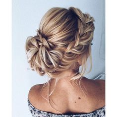 Easy Wedding Guest Hairstyles, Bridesmaid Stuff, Sanggul Modern, Bridesmaids Hair, Bridal Hair Updo, Peinados Recogidos, Haircut Styles, Top Hairstyles