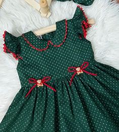 Best African Dresses, Kids Christmas Outfits, Baby Dress Design, Dress Design Patterns, Elegant Dresses Classy, Kids Designer Dresses, Baby Christmas Outfit