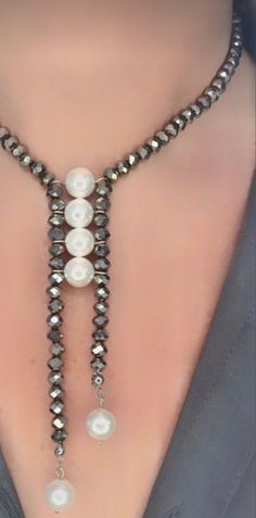 Homemade Necklace Ideas, Vintage Pearl Jewelry, قلادات متدلية, Pearl Jewelry Design, Beaded Necklace Designs, Necklace Tutorial, Party Necklace, Diy Wire Jewelry, Work Jewelry