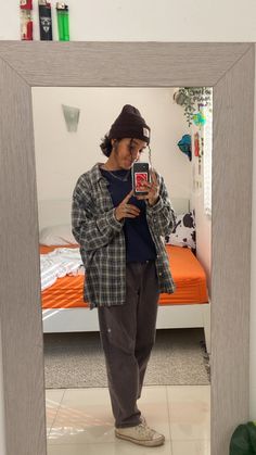 fit check idea Masc Lounge Outfit, Masc Flannel Outfits, Queer Aesthetic Outfit, Comfy Masc Outfits, Chubby Masc Outfits, Masc Winter Outfit, Masc Women Fashion, Masc Fall Outfits, Queer Outfits Women